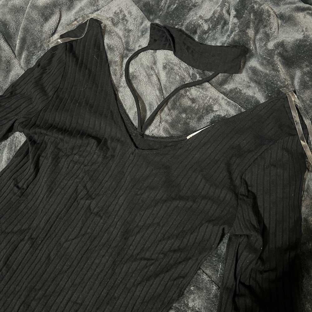 Black stretchy body con dress w/ built in choker